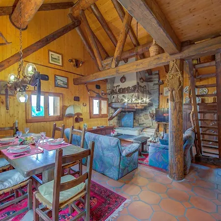 Rustico Tengia With Bbq And Wi-fi - Happy Chalet